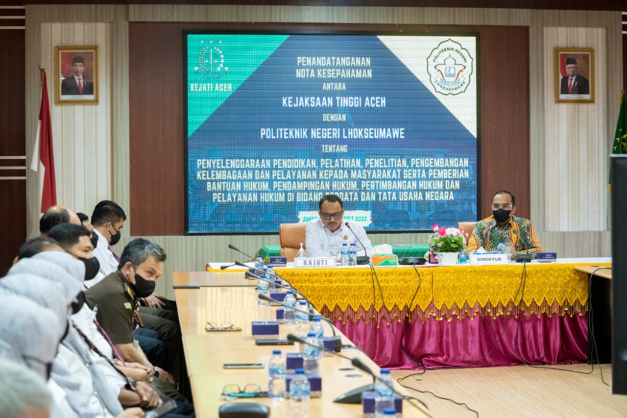Penandatanganan Perjanjian Kerjasama di Bidang Hukum Perdata dan Tata Usaha Negara Antara Kejaksaan Tinggi Aceh Dengan Politeknik Negeri Lhokseumawe